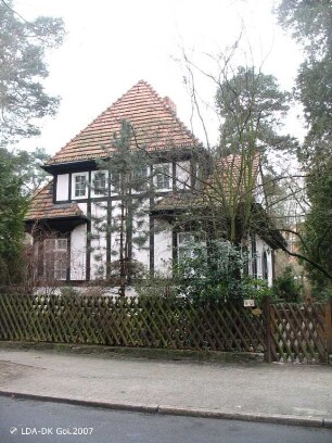 Einfamilienhaus; Berlin, Charlottenburg-Wilmersdorf