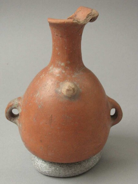 Clay vessel