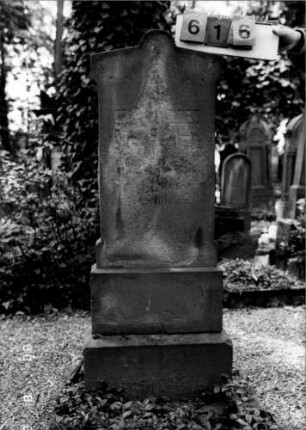 Grabstein 616