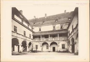 Schloss Plagwitz, Löwenberg: Ansicht von der Hofseite (aus: Denkmäler Deutscher Renaissance, hrsg. v. K.E.O. Fritsch, 4.Bd., 1891)