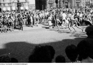 Sportveranstaltungen, Heidi Weigert, Ingrid Probst, Rollschuhläufer, Federball-Turnier, Motorrad-Geländefahrt, Wohnbezirkssportfest Dresden-Striesen, Weltmeisterschaft im Sport-Angeln, u.a., Mai 1961 - April 1962