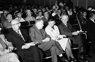 13. Tagung 1963 Medizin; Eröffnung Lindau 1.7.63: S. Bachl, Otto Hahn, E. Schwarzhaupt, Max Born