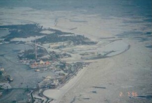 Eis am Tonnenhof des WSA in Wilhelmshaven