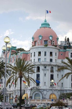 Das Luxus-Hotel Negresco an der Promenade des Anglais