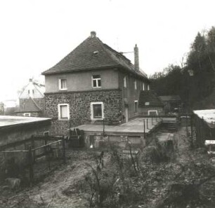 Cossebaude, Talstraße 105/107. Wohnsiedlung der Baugenossenschaft Dresden-Land. Doppelwohnhaus (1919/1920)
