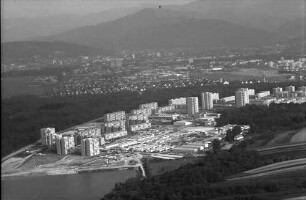 Freiburg: Landwasser, mit See,von Westen