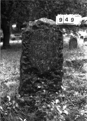 Grabstein 949 (Index: 100099157) Maße HxBxT: 139x57x33 cm: Grabstein 949