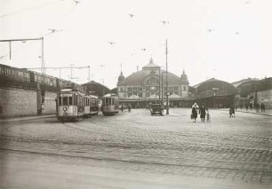 Halle, Hauptbahnhof, Bahnhofsvorplatz
