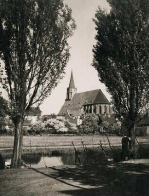 Beskow. Brandenburg. Blick auf die, im 15. Jh. errichtete, gotische Marienkirche
