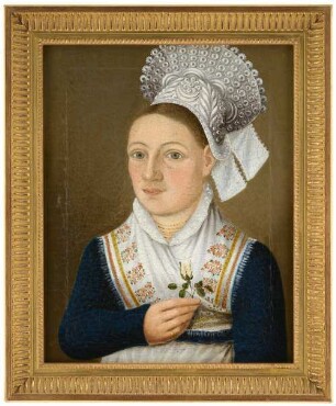 Frau mit Radhaube