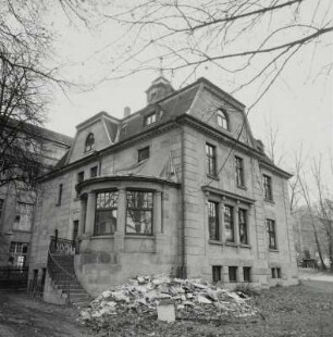 Villa, Langenhessen