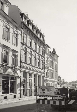 Plauen, Wohnhaus : Plauen. Wohnhaus mit Laden. Stresemannstraße 3. Straßenansicht