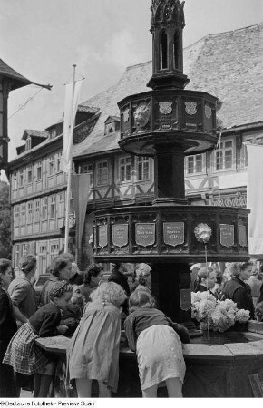 Wohltäterbrunnen auf dem Marktplatz