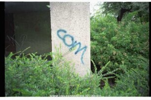 com