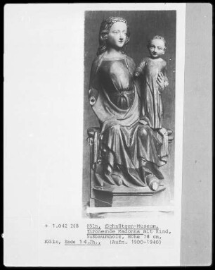 Thronende Madonna mit Kind