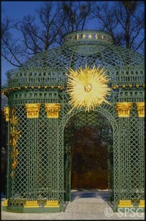 Potsdam, Park Sanssouci, Pavillon beim Schloss.