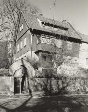 Radebeul, Moritzburger Straße 53. Gärtnerhaus (ehemaliges Winzerhaus, um 1850; Umbau 1912, M. Herfurt)
