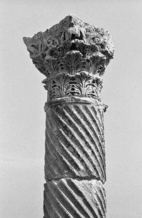 Kapitell Säule