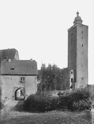Innenraum mit Wandnischen