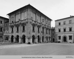 Palazzo Nobili-Tarugi, Palazzo Nobili, Palazzo Tarugi, Montepulciano