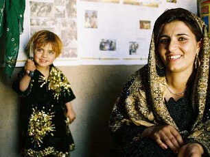 Mein Herz sieht die Welt schwarz - Eine Liebe in Kabul