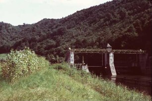 Uferbepflanzung der Schleuse Cramberg/Lahn