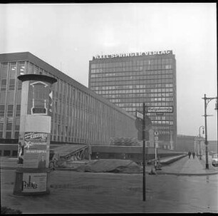 Mittelformatnegativ: Axel-Springer-Verlag, Anhalter Bahnhof, 1968
