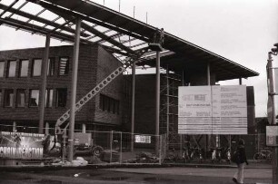 Mommsenstraße 14 (Gebäude F): Fertigstellung des Flachdaches