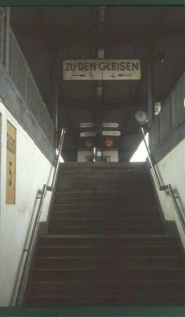 Dillenburg Bahnsteigunterführung Gleis 10