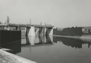 Staustufe Besigheim/Neckar im Bau