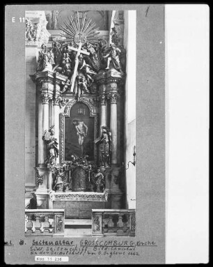 Seitenaltar mit den Heiligen Petrus und Paulus, das Blatt mit der Darstellung Christi an der Martersäule von Oswald Onghers