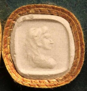 Omphale, seitwärts gewendet (Daktyliothek, Supplement)