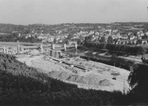 Staustufe Hofen, Schleusenbaustelle