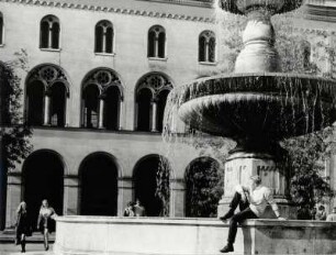 Universität München, der Geschw. -Scholl Platz