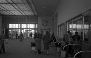 München: Starnberger Bahnhof, Schalterhalle