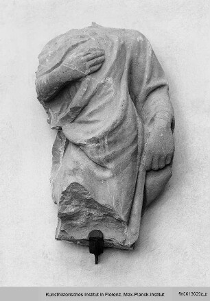 Stehende, männliche Gewandfigur