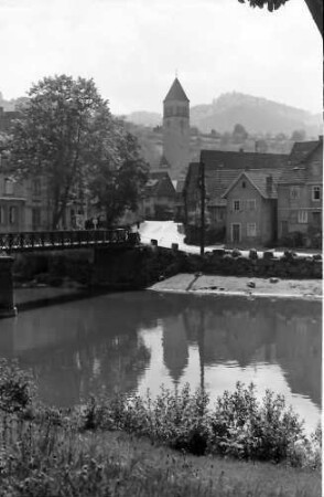 Gernsbach: Blick von der Murg auf Gernsbach