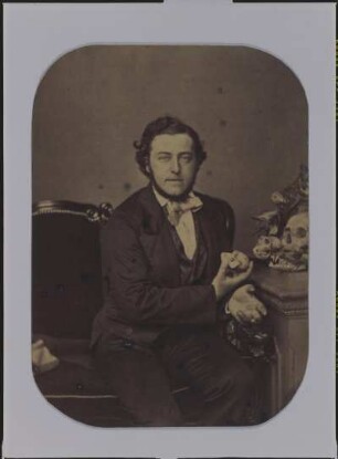 Osmar Thüme : Porträt Osmar Thüme (gestorben 1886; Pädagoge). Mitglied der naturwissenschaftlichen Gesellschaft "Isis" in Dresden ab 1867. Dresden: SLUB Mscr.Dresd.App.1665