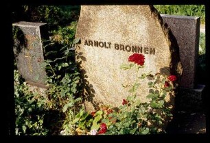 Grab Arnolt Bronnen 14.7.75.