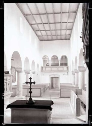 Martinskirche; Inneres nach Westen, nach der Restaurierung