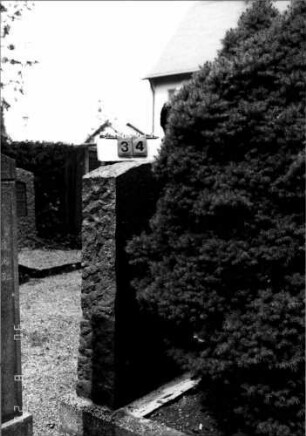 Grabstein 34