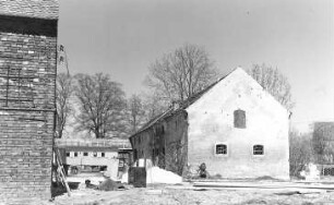 Hähnichen-Spree. Ehem. Wassermühle, Blick in den Hof