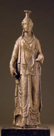 Römische archaisierende Statuette einer Göttin mit Polos