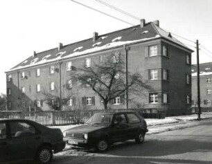 Radebeul. Wohnhaus, Gartenstraße 59/57 (um 1925). Straßenansicht