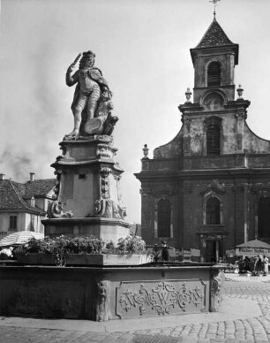 Katholische Pfarrkirche Sankt Trinitatis