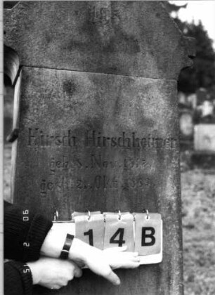 Grabstein 14B