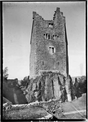 Hohengeroldseck Burgruine - Turm Außenansicht
