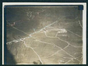 Foto des Geländes südlich der Fosse 8 de Béthune westlich von Hulluch (Luftbild)