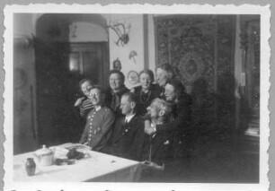 Familientreffen mit Etha und Hans Richter (wahrscheinlich in Dresden)