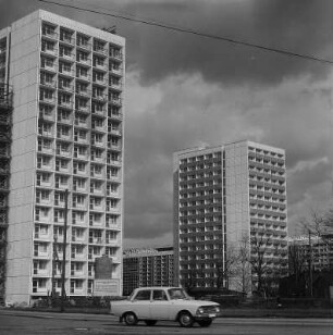 Dresden. Appartementhochhäuser am Leninplatz